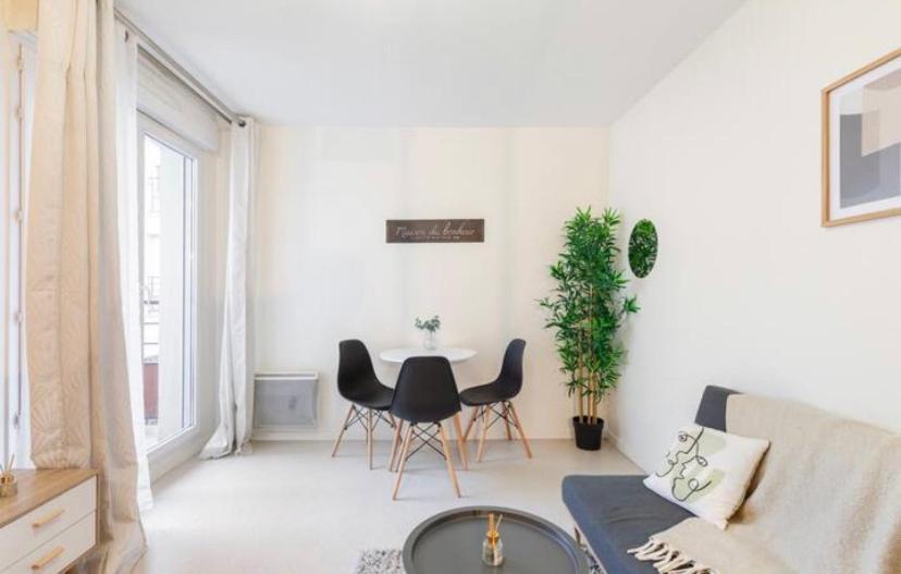 Paris A Quelques Pas Apartment Pierrefitte-sur-Seine Exterior photo